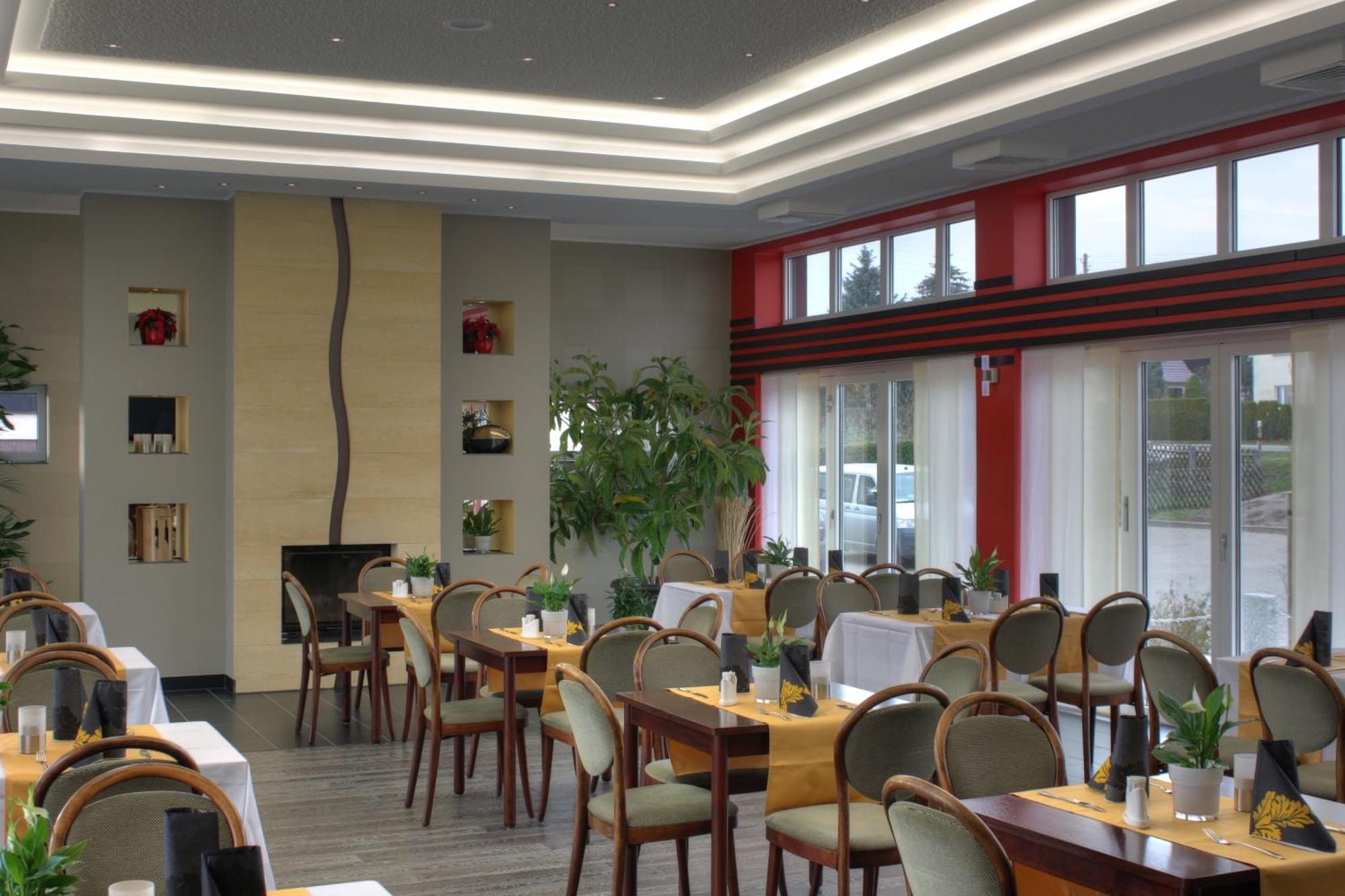 Hotel Eleganz Rustow Exteriér fotografie